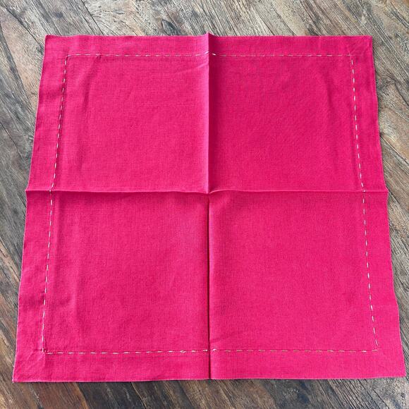 Kim Seybert Set Of 12 Red Napkins with Gold Running Stitch - Picture 4 of 8